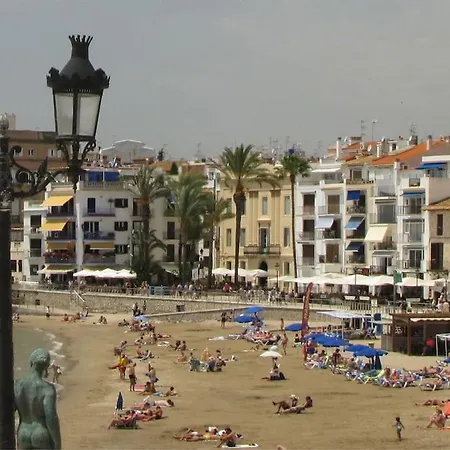 Tranquil Large 6 Bedroom Family Sleeps 20 Near Sitges Villa *