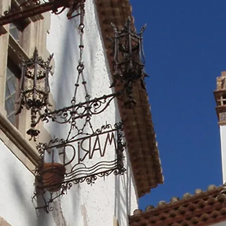 Villa Tranquil Large 6 Bedroom Family Sleeps 20 Near Sitges *